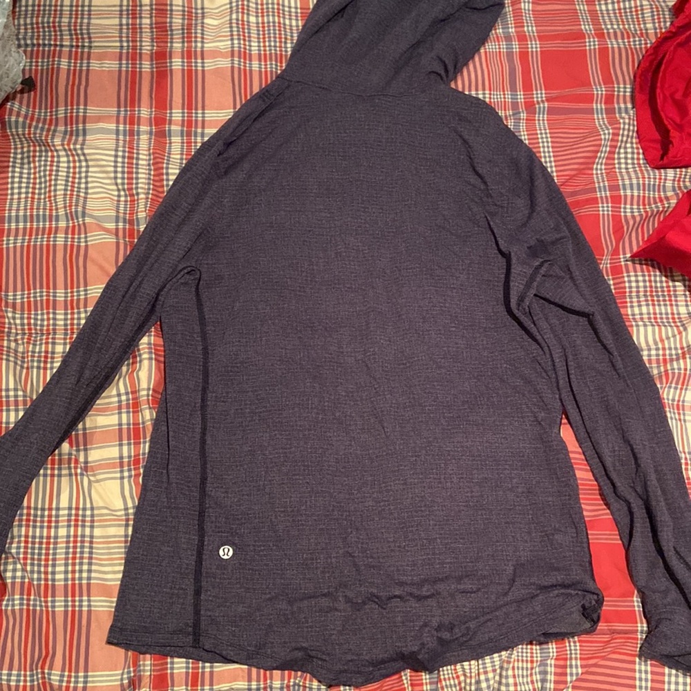 Vintage lululemon sweatshirt (thin)